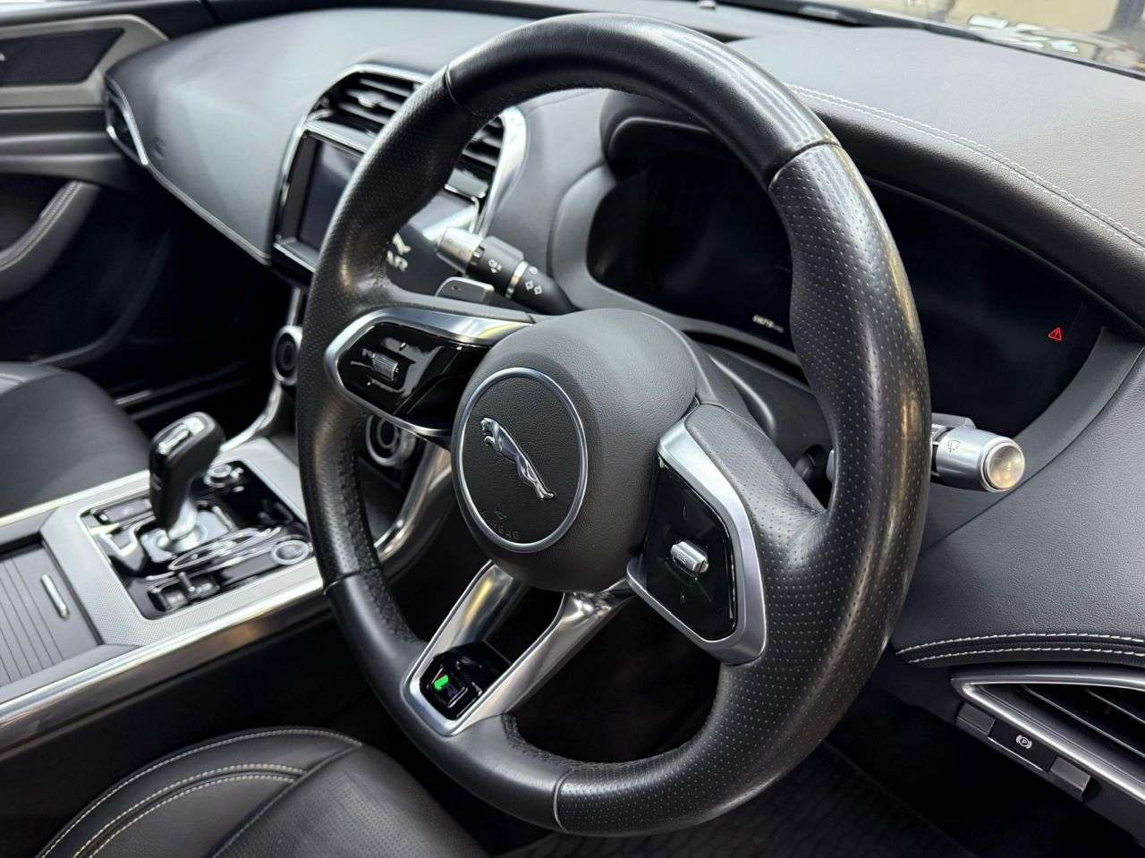 2020 JAGUAR XE 2020 JAGUAR XE