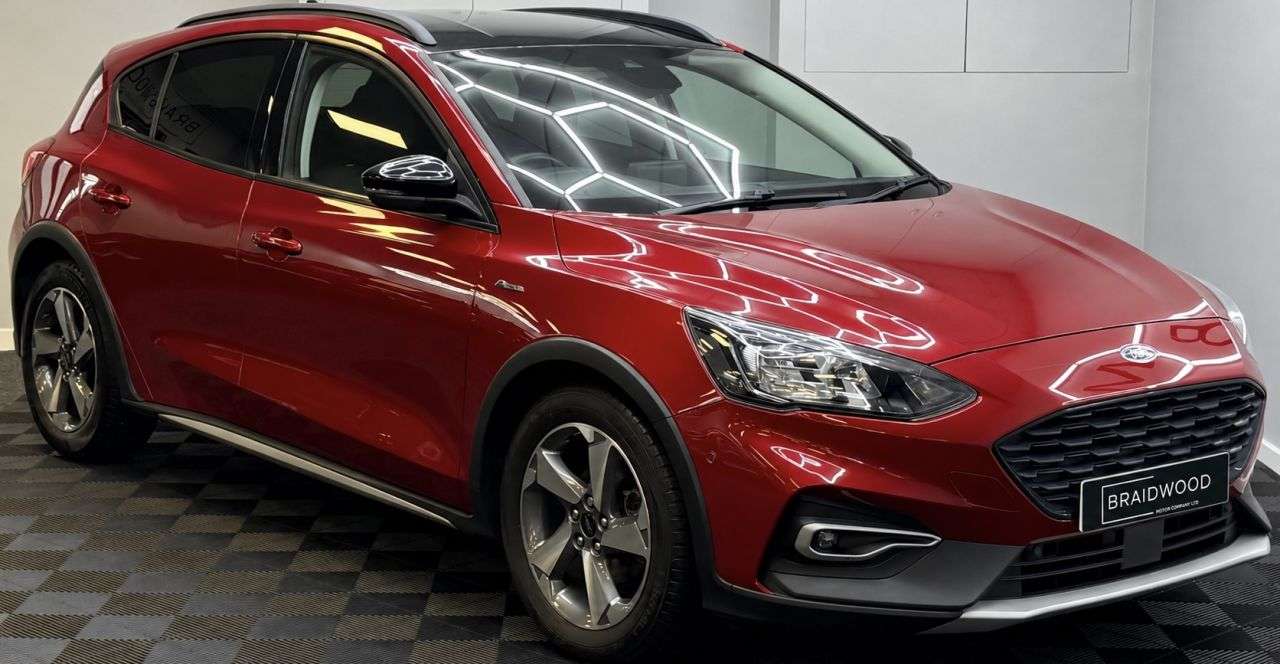A 2021 FORD FOCUS 1.0T EcoBoost MHEV Active Edition Hatchback 5dr Petrol Manual Euro 6 (s/s) A 2021 FORD FOCUS 1.0T EcoBoost MHEV Active Edition Hatchback 5dr Petrol Manual Euro 6 (s/s)
