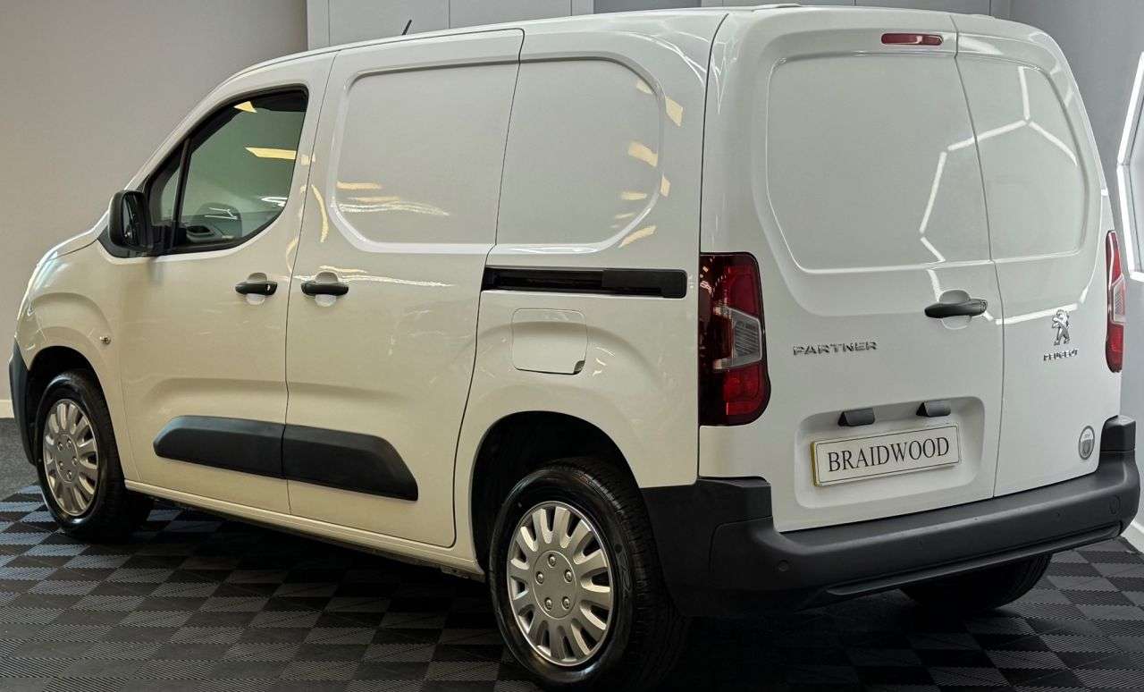 A 2019 PEUGEOT PARTNER 1.5 BlueHDi 1000 Professional Standard Panel Van 5dr Diesel Manual SWB Euro A 2019 PEUGEOT PARTNER 1.5 BlueHDi 1000 Professional Standard Panel Van 5dr Diesel Manual SWB Euro
