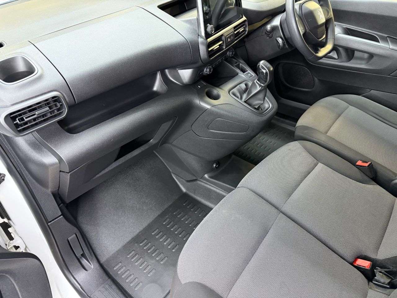 2019 PEUGEOT PARTNER 2019 PEUGEOT PARTNER