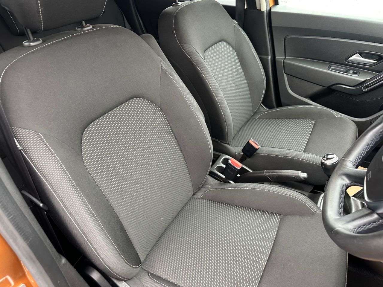 2019 DACIA DUSTER 2019 DACIA DUSTER