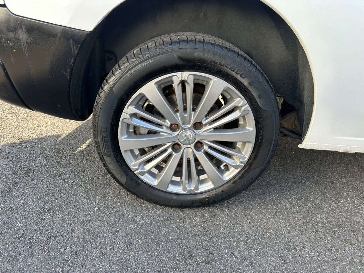 2017 PEUGEOT PARTNER 2017 PEUGEOT PARTNER