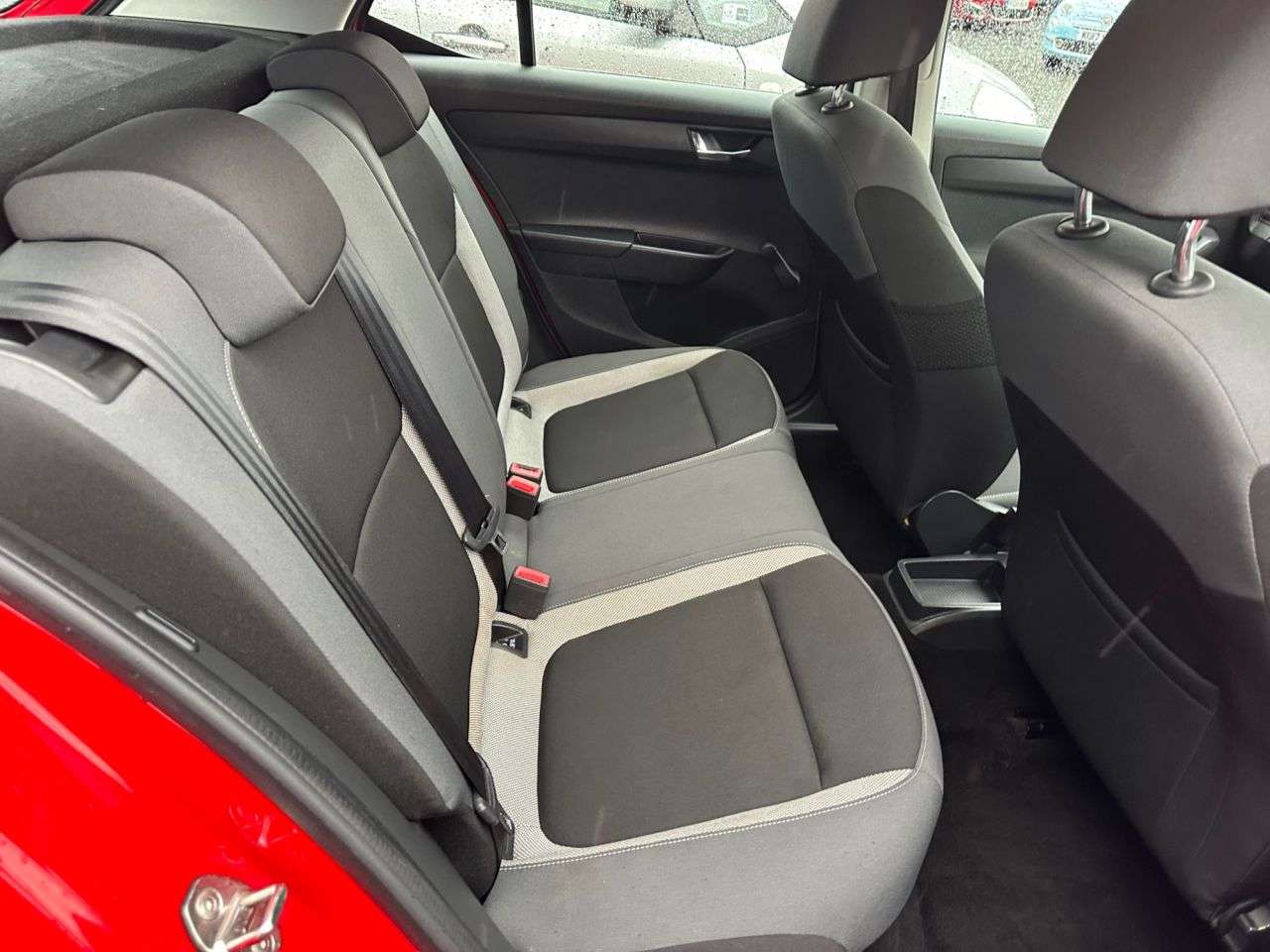 2015 SKODA FABIA 2015 SKODA FABIA