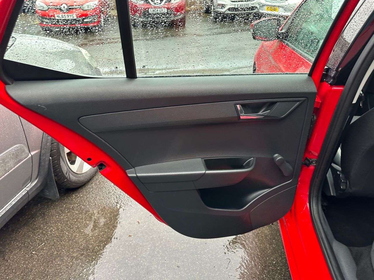 2015 SKODA FABIA 2015 SKODA FABIA