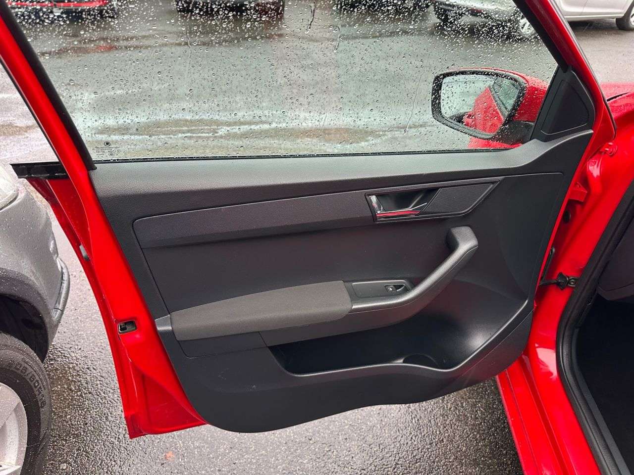 2015 SKODA FABIA 2015 SKODA FABIA