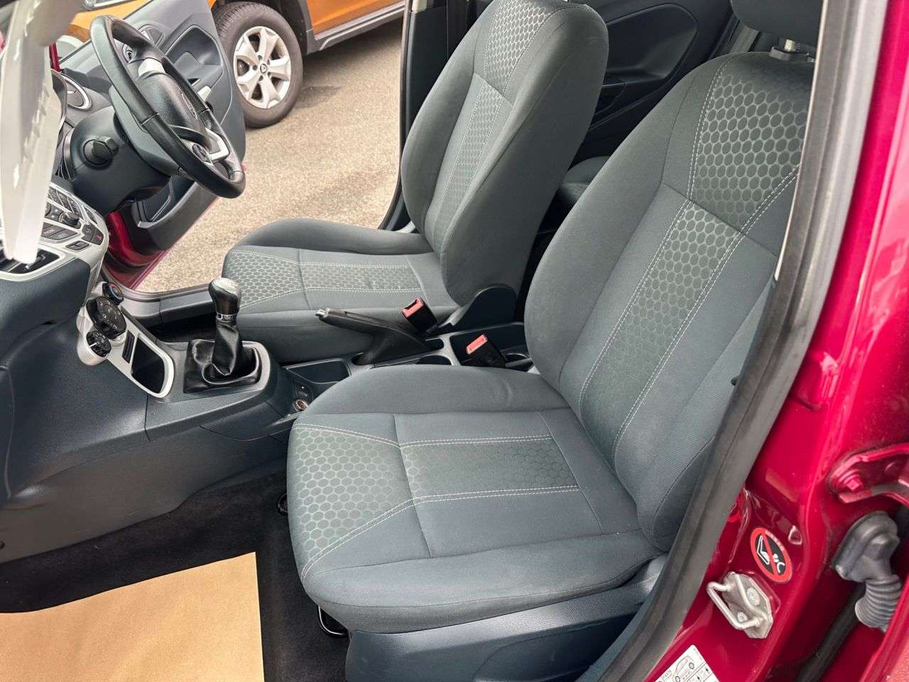 2012 FORD FIESTA 2012 FORD FIESTA