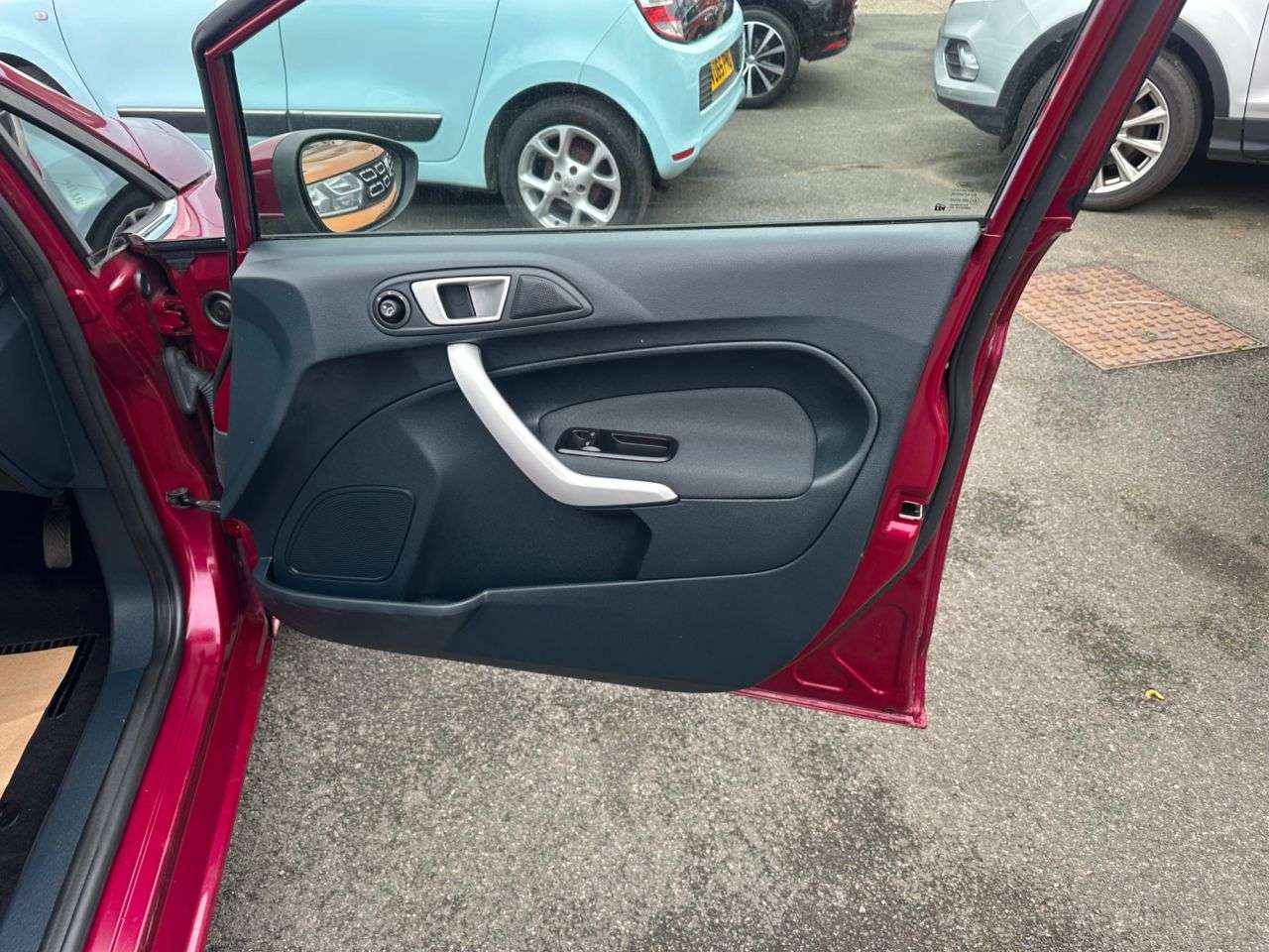 2012 FORD FIESTA 2012 FORD FIESTA