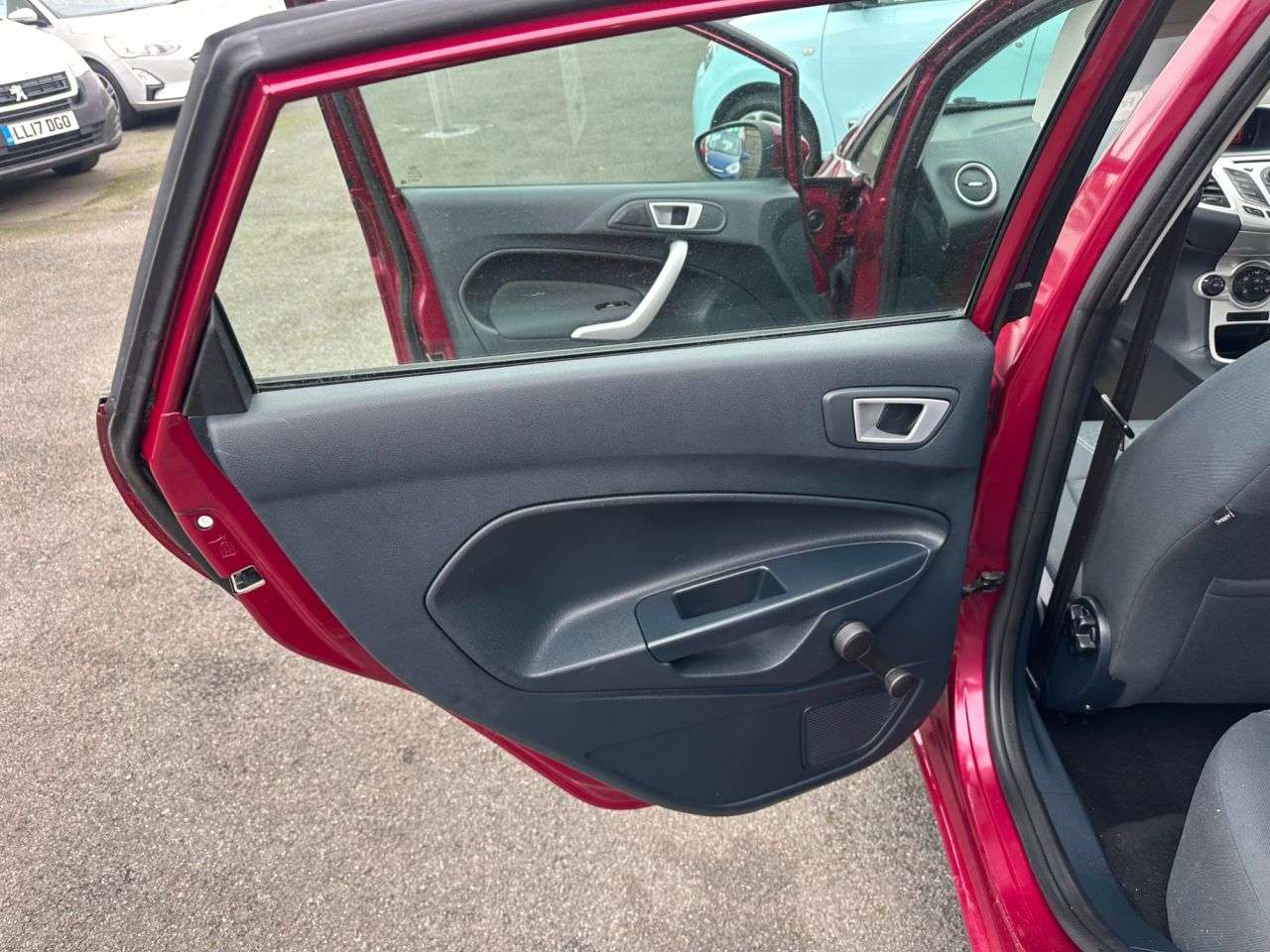 2012 FORD FIESTA 2012 FORD FIESTA