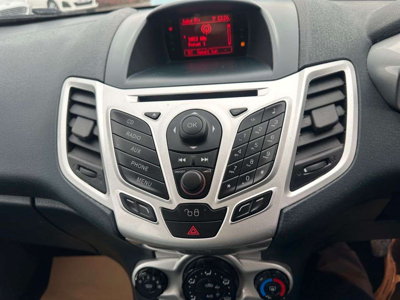 2012 FORD FIESTA 2012 FORD FIESTA