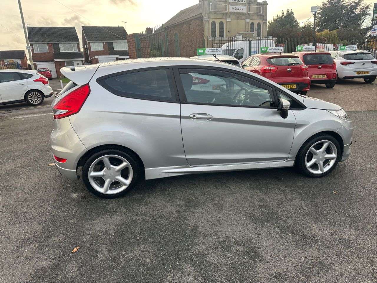2011 FORD FIESTA 2011 FORD FIESTA
