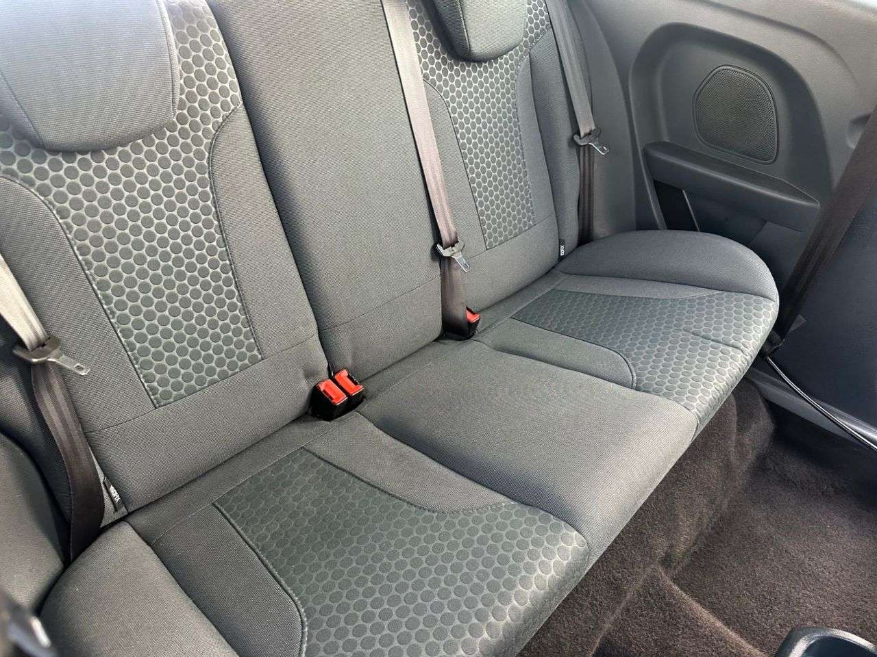 2011 FORD FIESTA 2011 FORD FIESTA