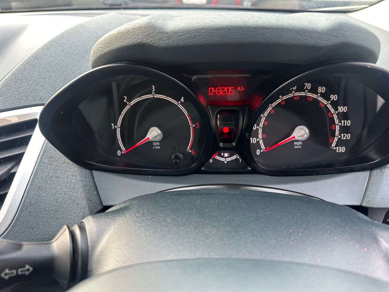 2011 FORD FIESTA 2011 FORD FIESTA