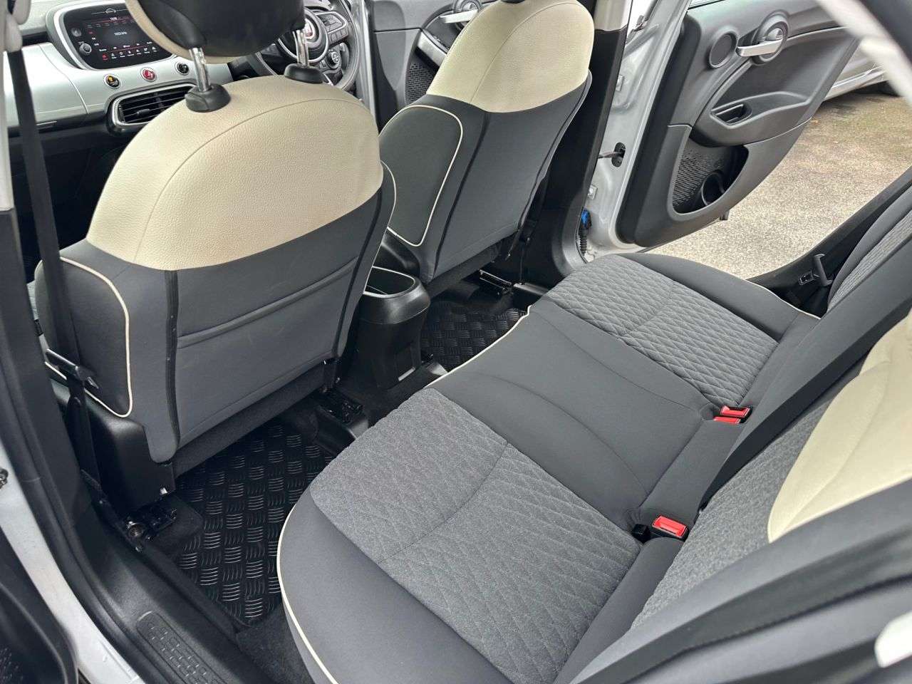 2018 FIAT 500X 2018 FIAT 500X