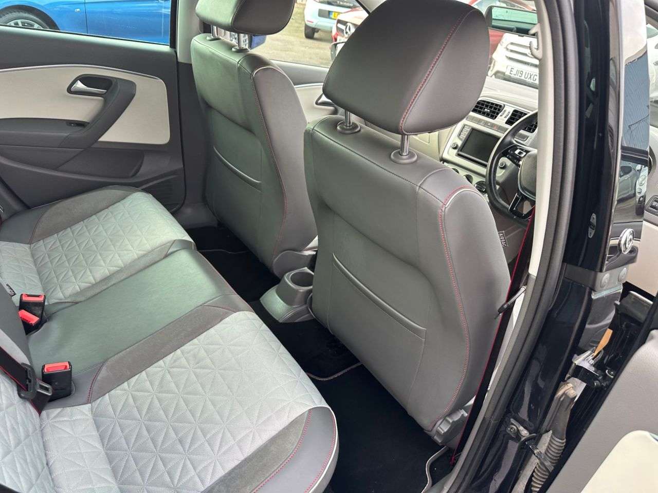 2017 VOLKSWAGEN POLO 2017 VOLKSWAGEN POLO