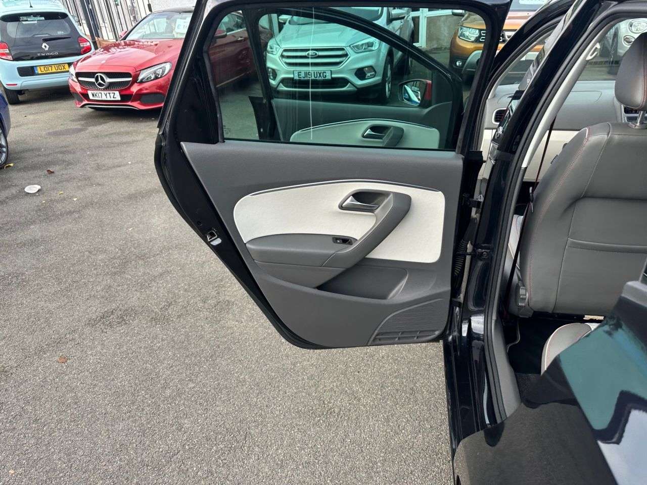 2017 VOLKSWAGEN POLO 2017 VOLKSWAGEN POLO