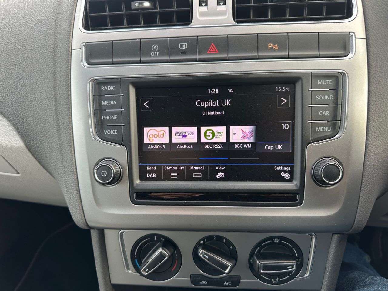 2017 VOLKSWAGEN POLO 2017 VOLKSWAGEN POLO