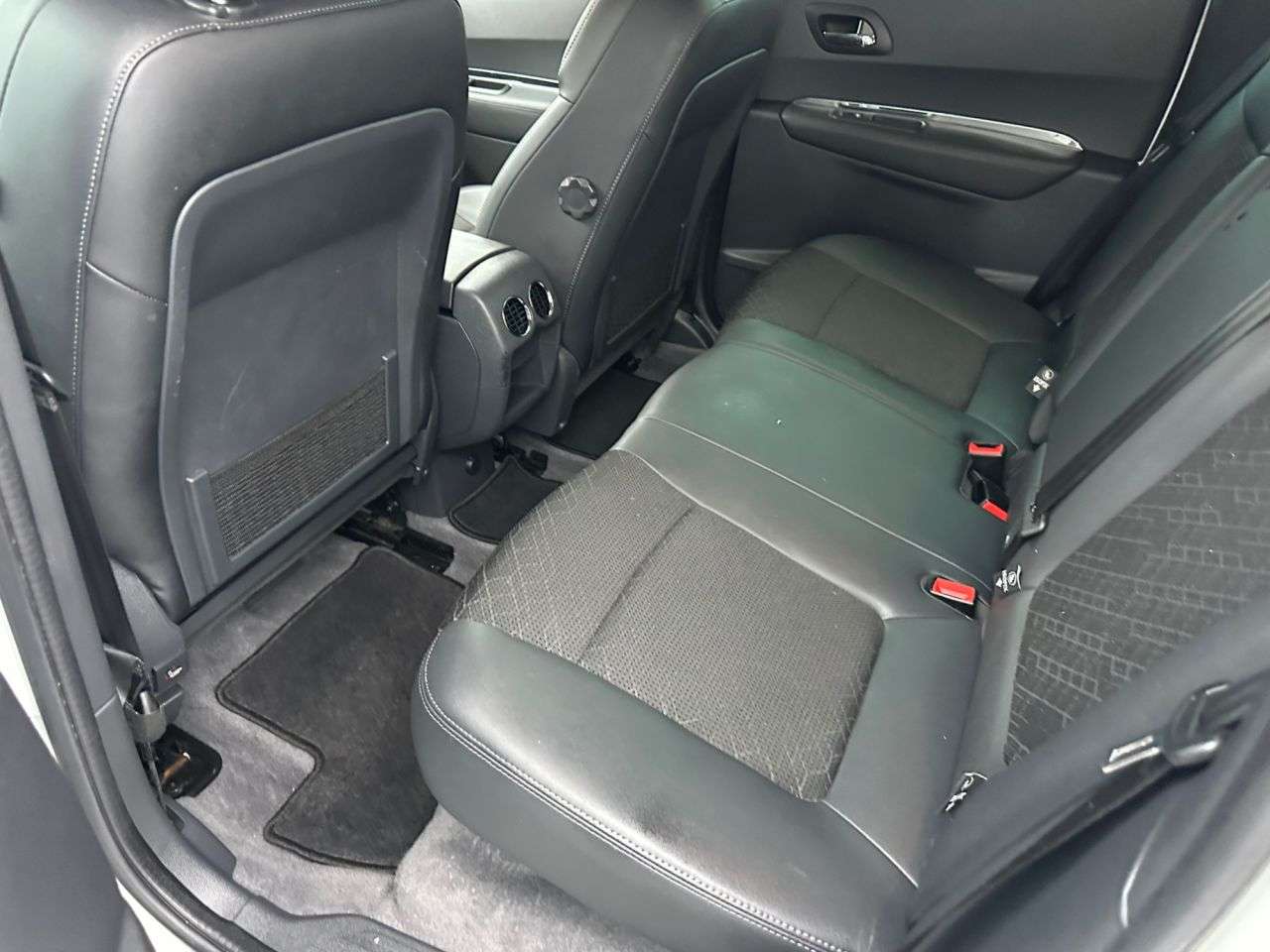 2015 PEUGEOT 3008 2015 PEUGEOT 3008