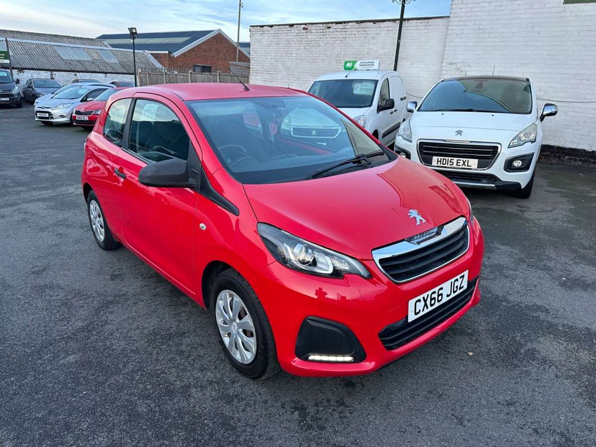 Check out this Peugeot 108 2016 Petrol Manual