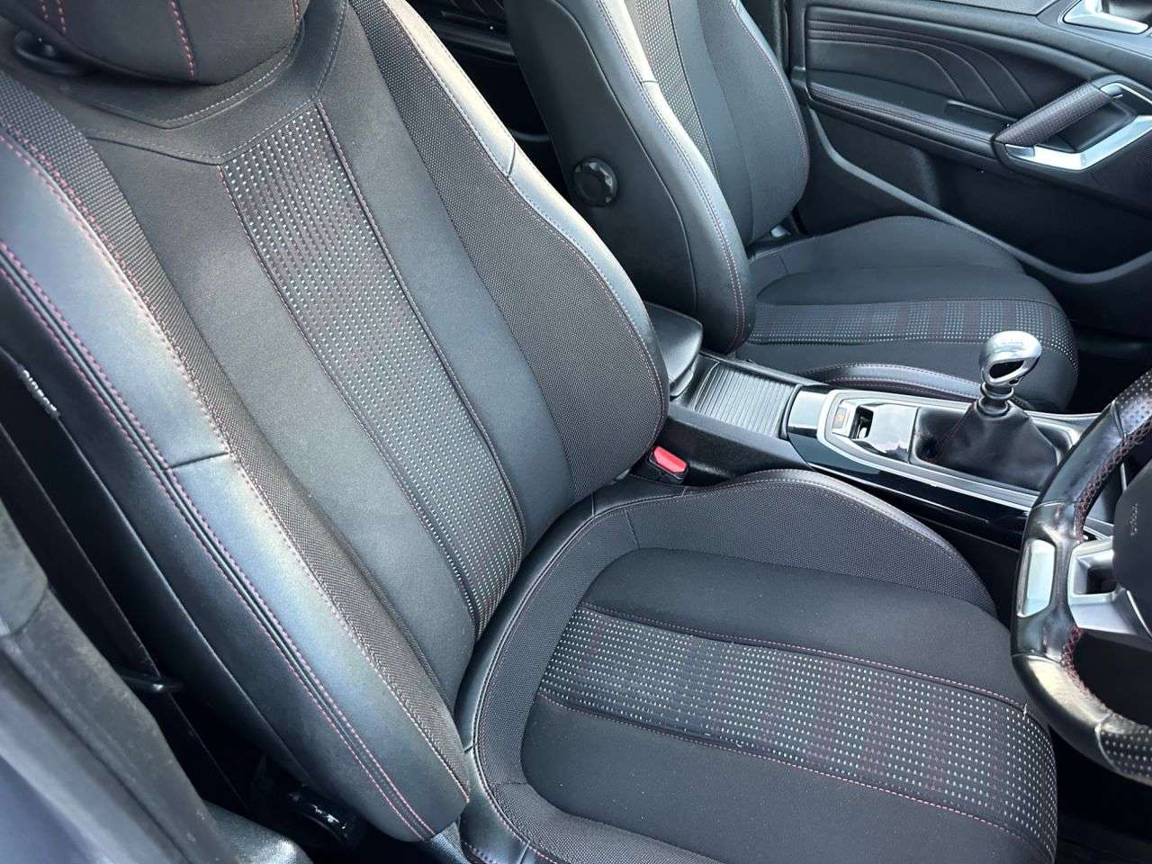 2018 PEUGEOT 308 2018 PEUGEOT 308