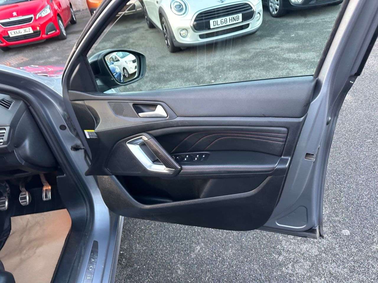 2018 PEUGEOT 308 2018 PEUGEOT 308