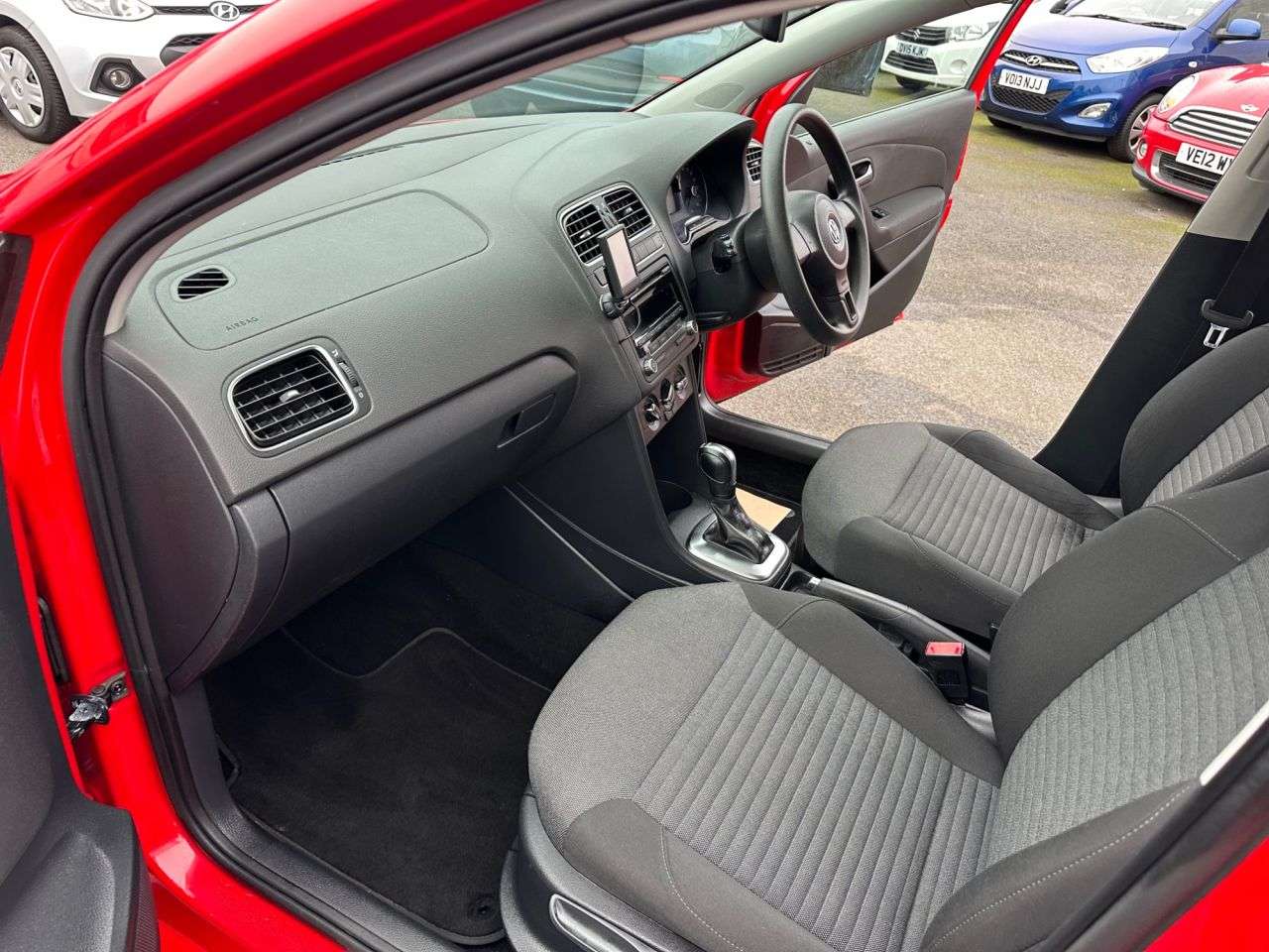 2013 VOLKSWAGEN POLO 2013 VOLKSWAGEN POLO