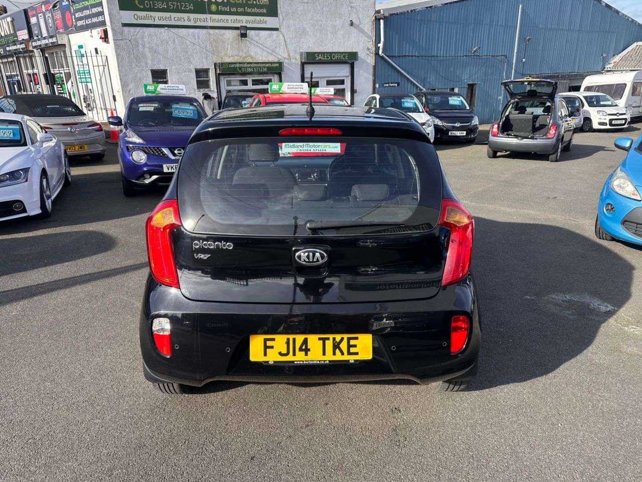 A 2014 KIA PICANTO 1.0 VR7 Hatchback 5dr Petrol Manual Euro 5 (68 bhp) £20 PER YEAR ROAD TAX-B A 2014 KIA PICANTO 1.0 VR7 Hatchback 5dr Petrol Manual Euro 5 (68 bhp) £20 PER YEAR ROAD TAX-B