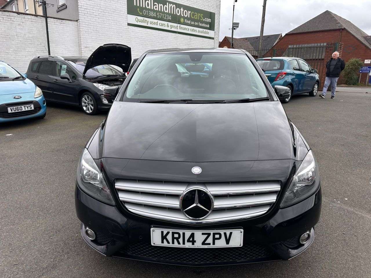 A 2014 MERCEDES-BENZ B-CLASS 1.5 B180 CDI SE MPV 5dr Diesel 7G-DCT Euro 5 (s/s) (109 ps) BLUETOOTH-12 MO A 2014 MERCEDES-BENZ B-CLASS 1.5 B180 CDI SE MPV 5dr Diesel 7G-DCT Euro 5 (s/s) (109 ps) BLUETOOTH-12 MO