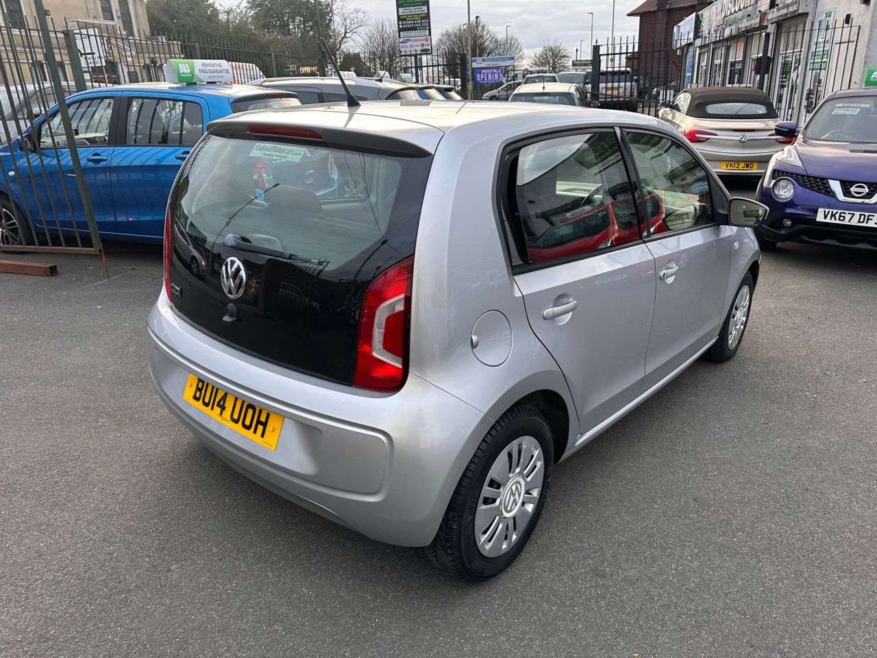 2014 VOLKSWAGEN UP! 2014 VOLKSWAGEN UP!