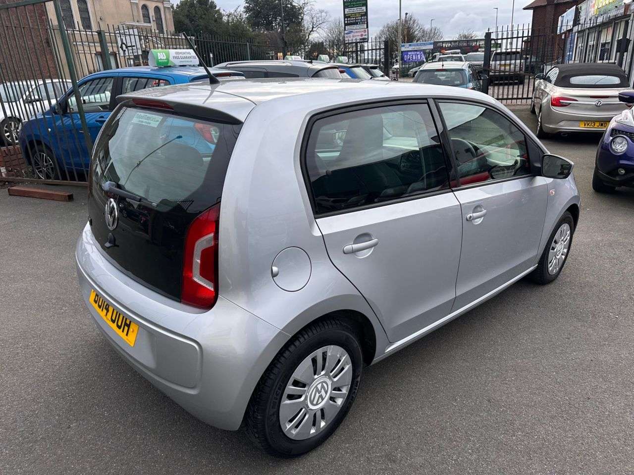 2014 VOLKSWAGEN UP! 2014 VOLKSWAGEN UP!