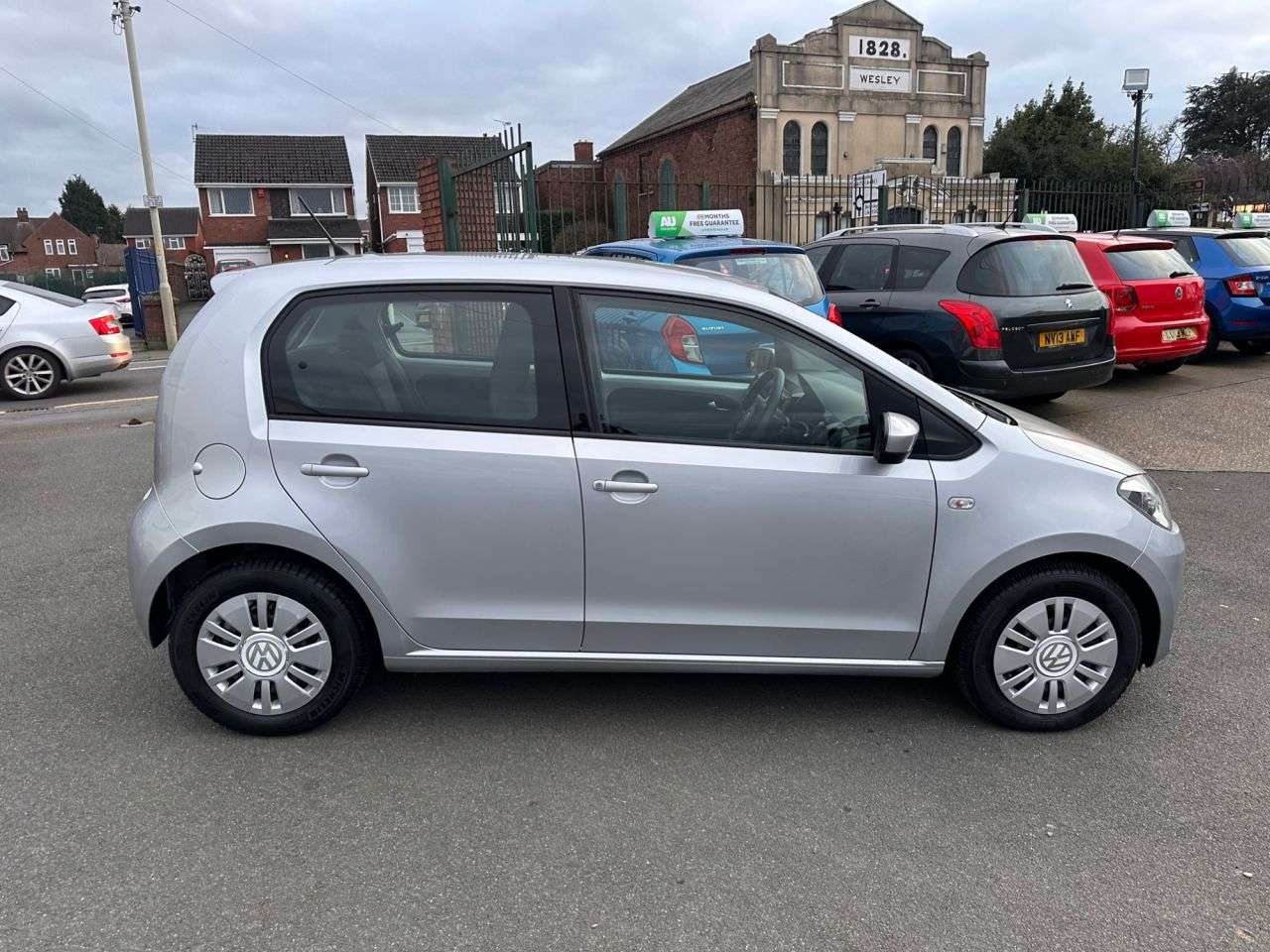 2014 VOLKSWAGEN UP! 2014 VOLKSWAGEN UP!