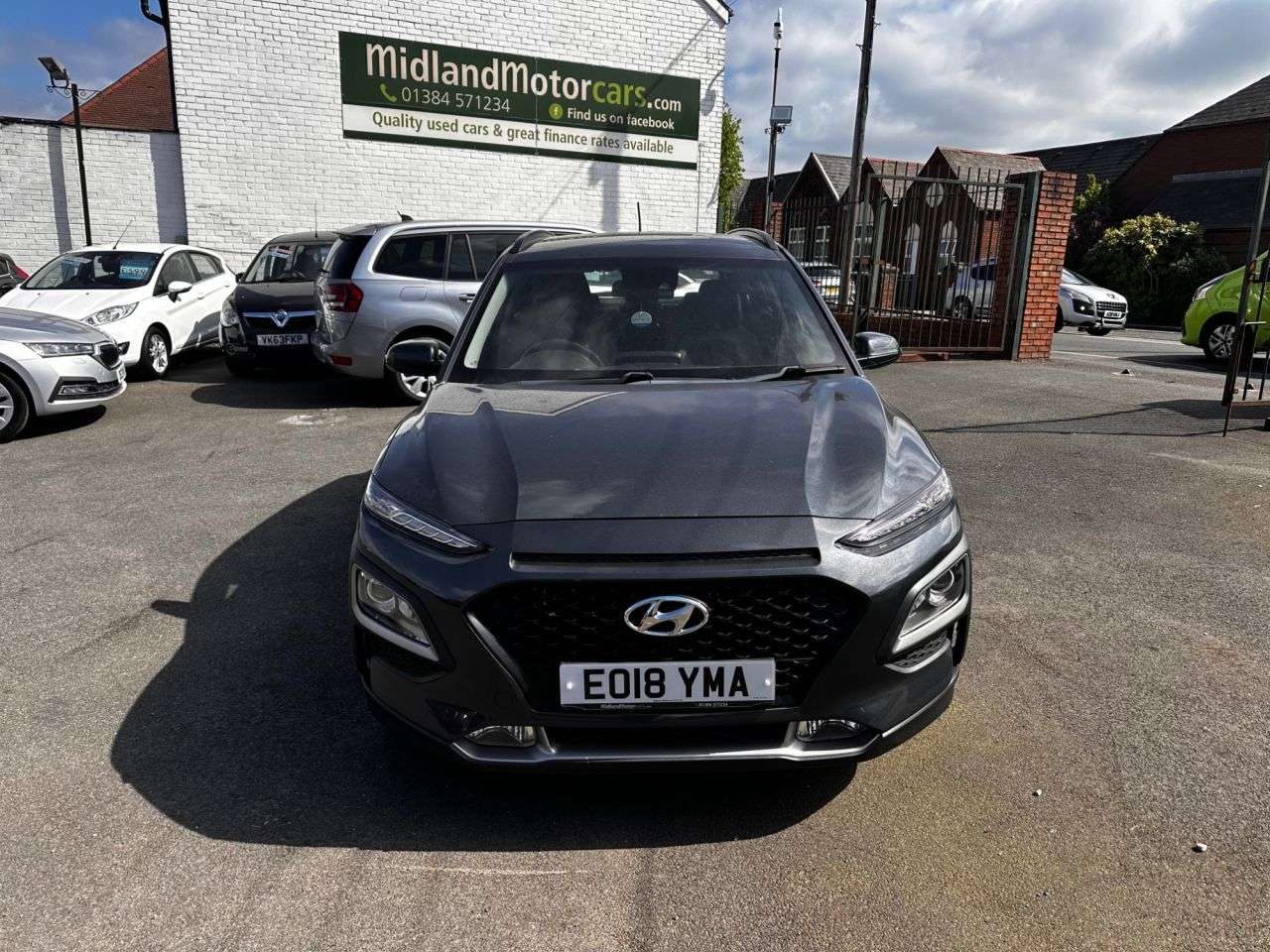 A 2018 HYUNDAI KONA 1.0 T-GDi Blue Drive SE SUV 5dr Petrol Manual Euro 6 (s/s) (120 ps) DAB RAD A 2018 HYUNDAI KONA 1.0 T-GDi Blue Drive SE SUV 5dr Petrol Manual Euro 6 (s/s) (120 ps) DAB RAD