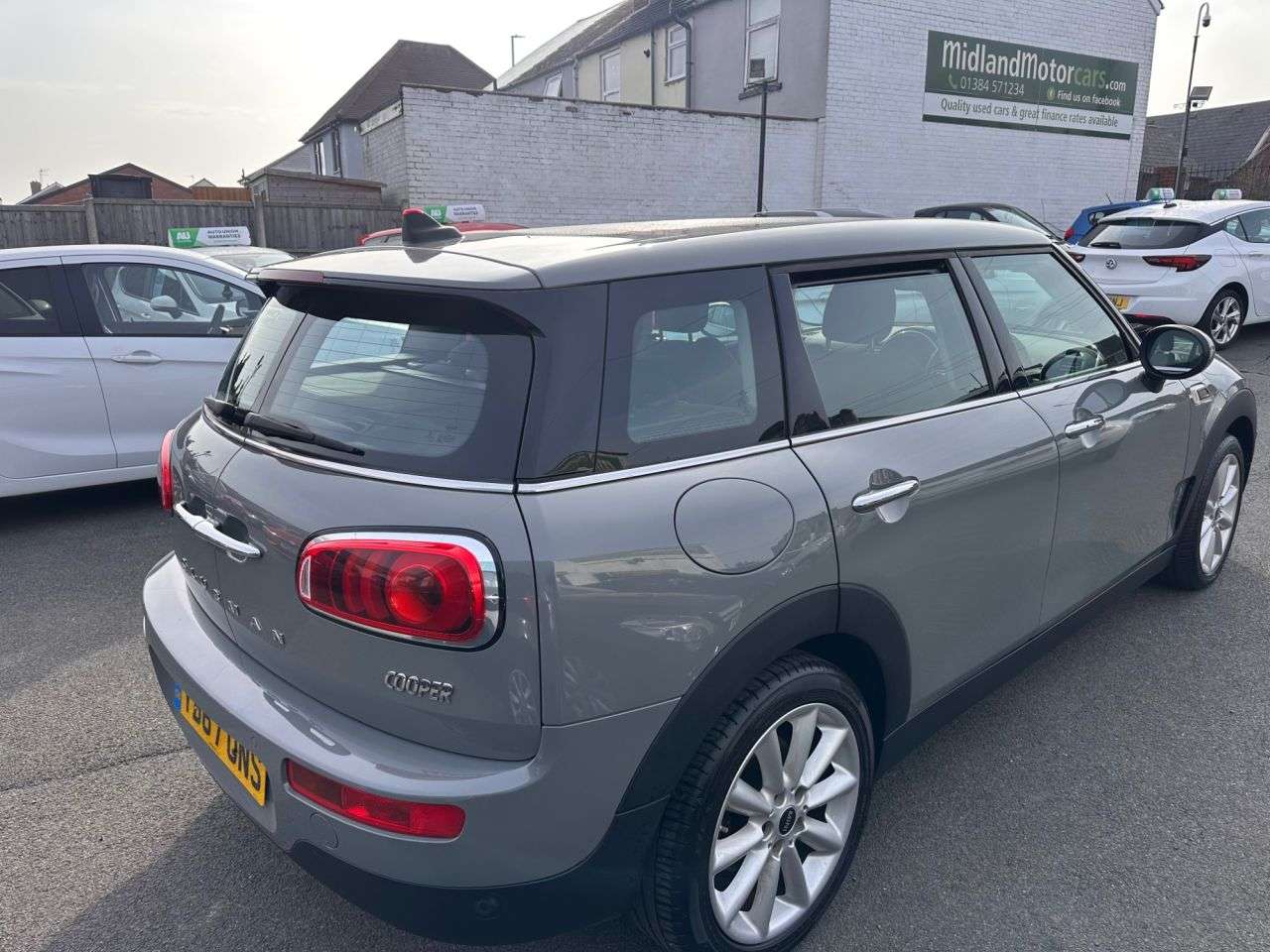 2018 MINI CLUBMAN 2018 MINI CLUBMAN