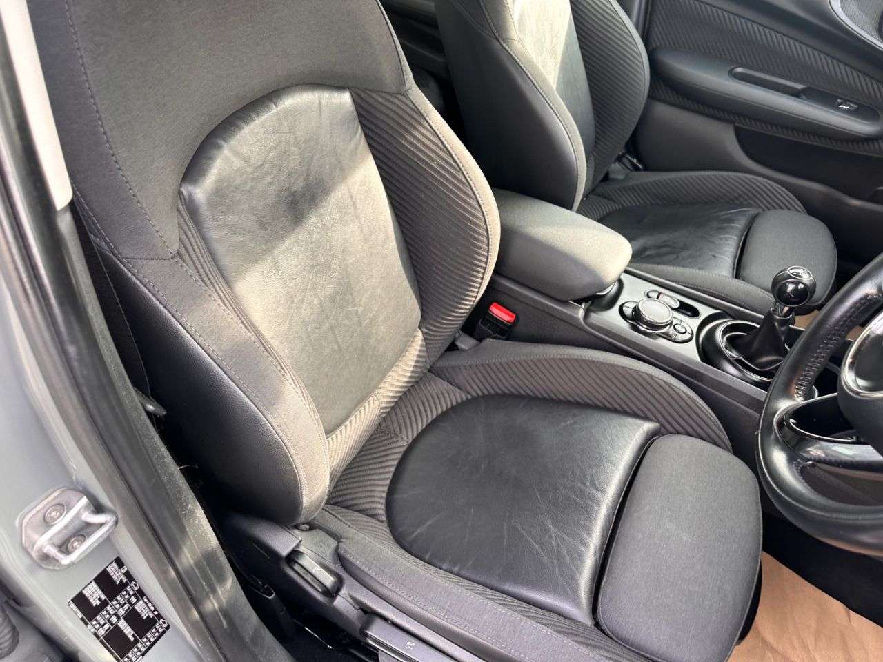 2018 MINI CLUBMAN 2018 MINI CLUBMAN