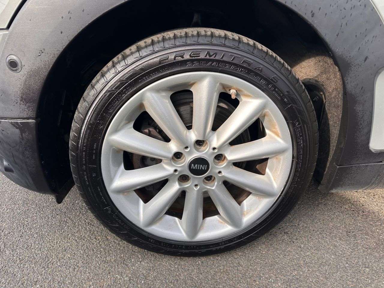 2018 MINI CLUBMAN 2018 MINI CLUBMAN