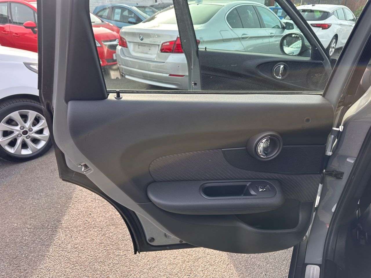 2018 MINI CLUBMAN 2018 MINI CLUBMAN