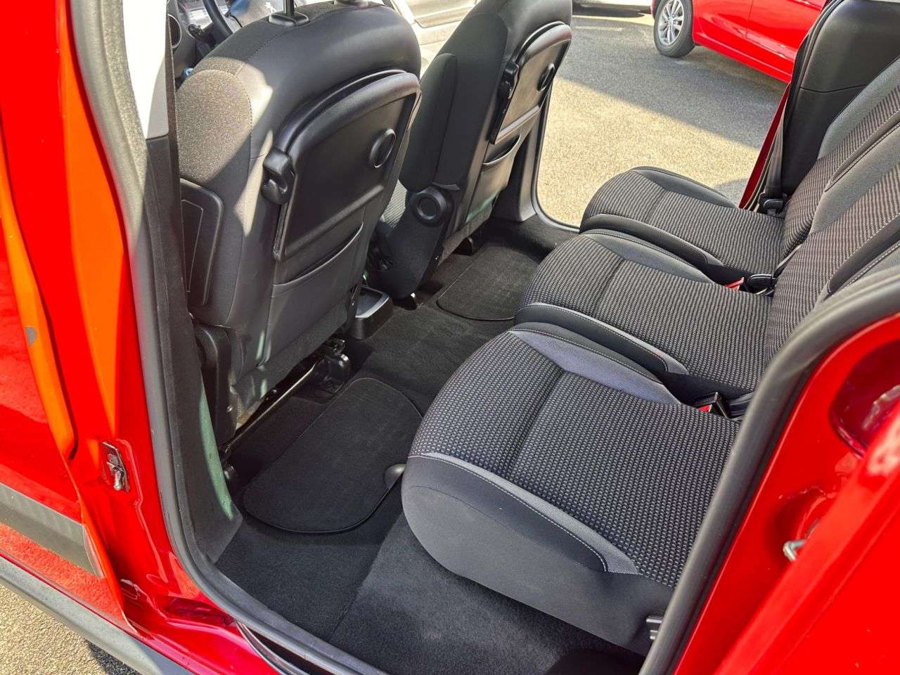 2017 PEUGEOT PARTNER TEPEE 2017 PEUGEOT PARTNER TEPEE