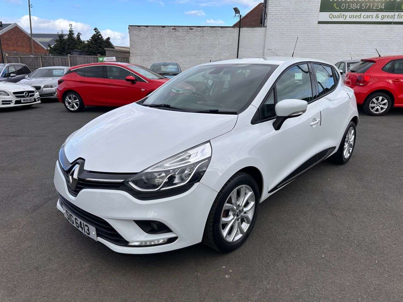 2017 RENAULT CLIO 2017 RENAULT CLIO