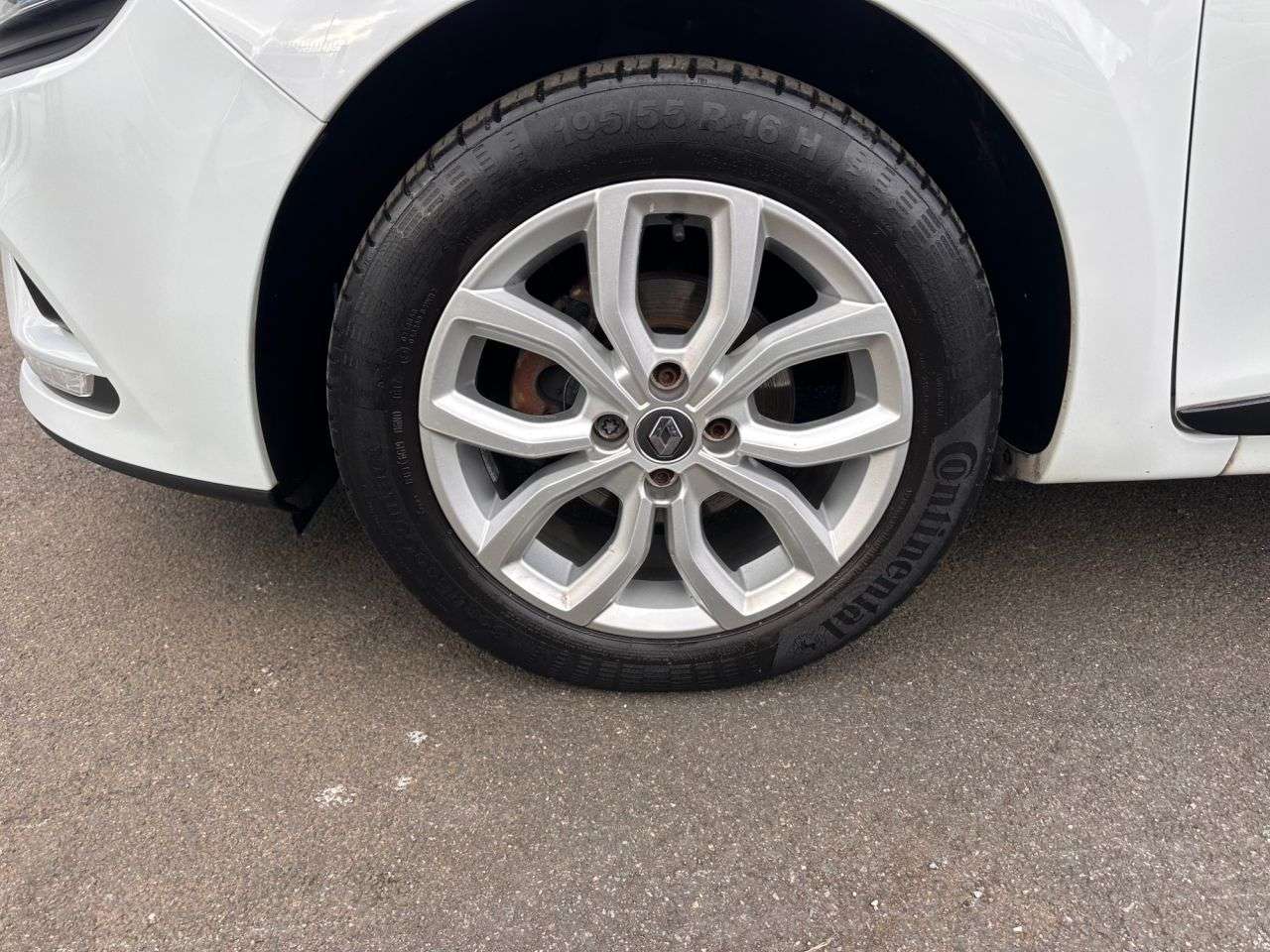 2017 RENAULT CLIO 2017 RENAULT CLIO