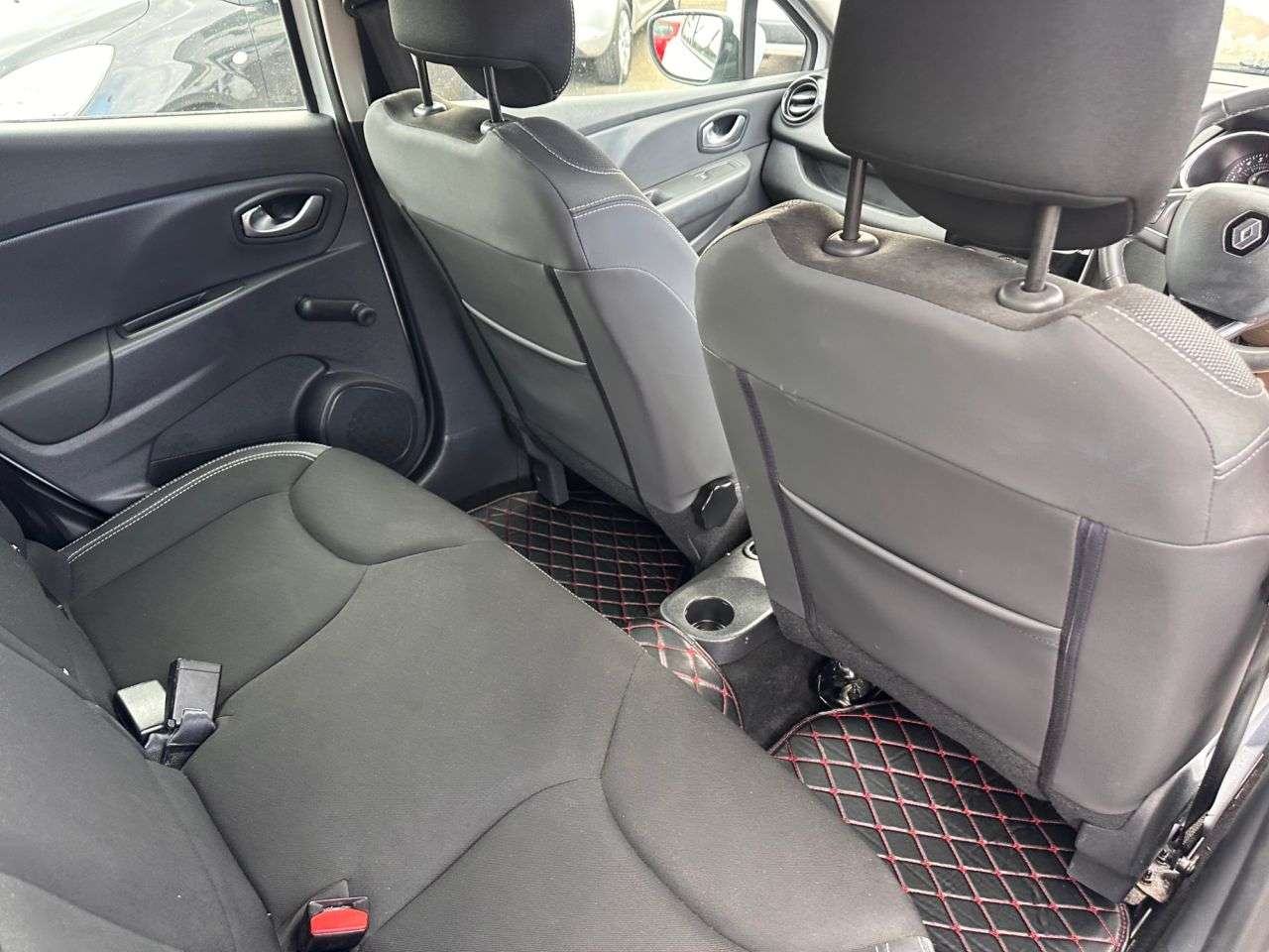 2017 RENAULT CLIO 2017 RENAULT CLIO