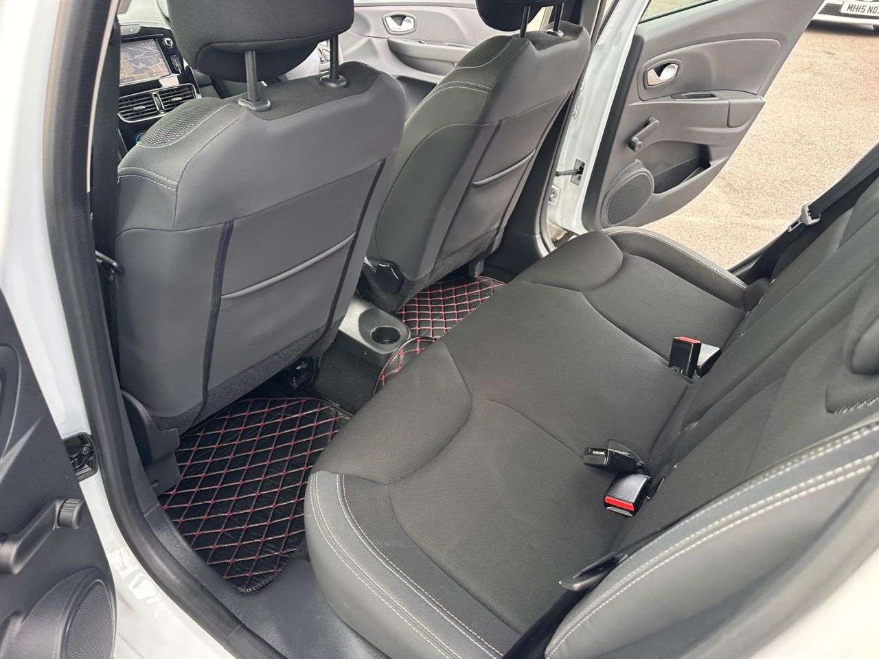 2017 RENAULT CLIO 2017 RENAULT CLIO