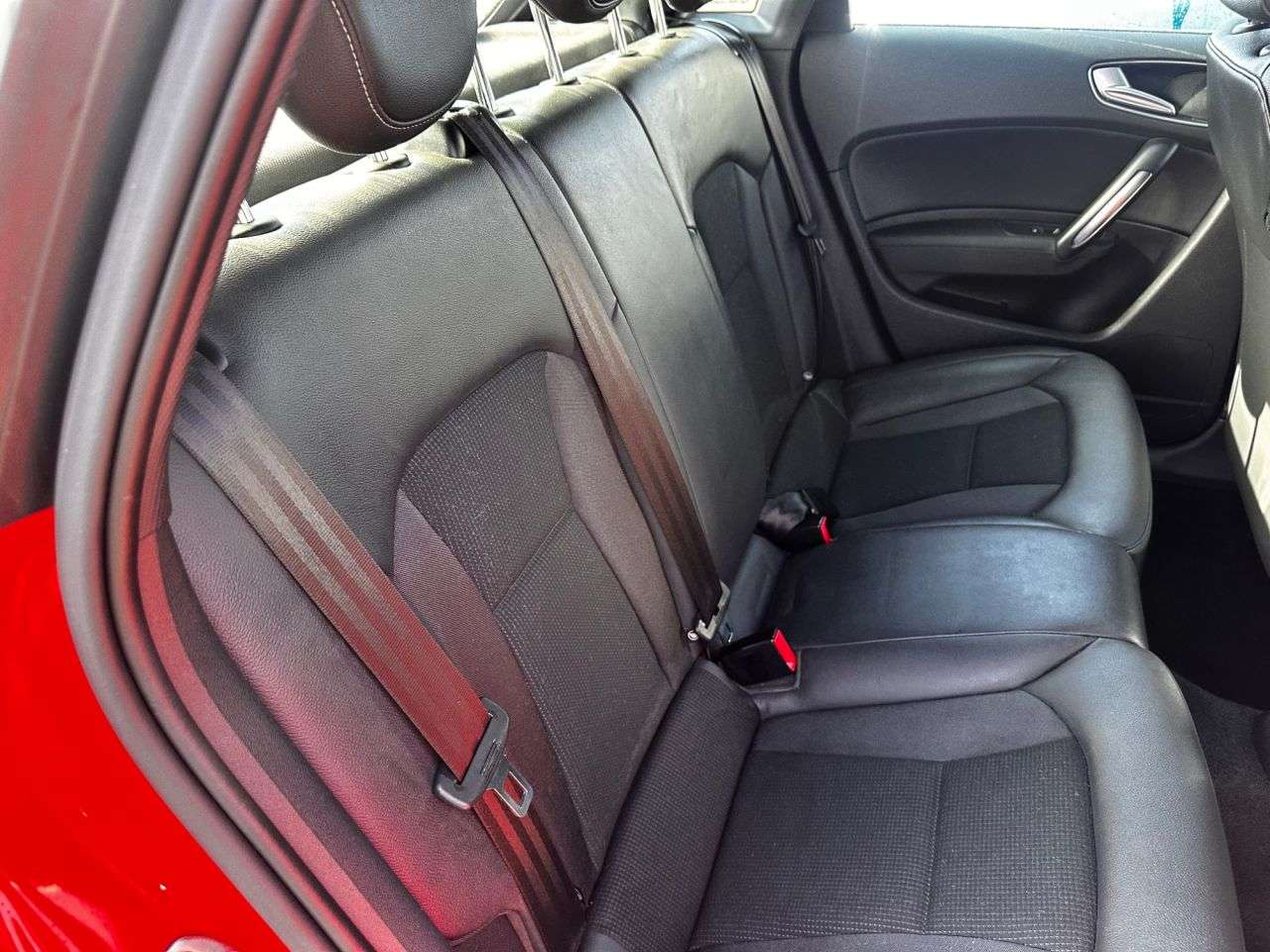 2015 AUDI A1 2015 AUDI A1