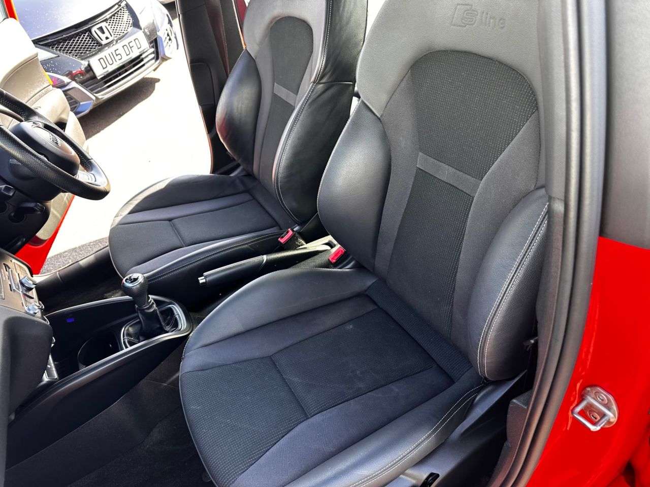2015 AUDI A1 2015 AUDI A1