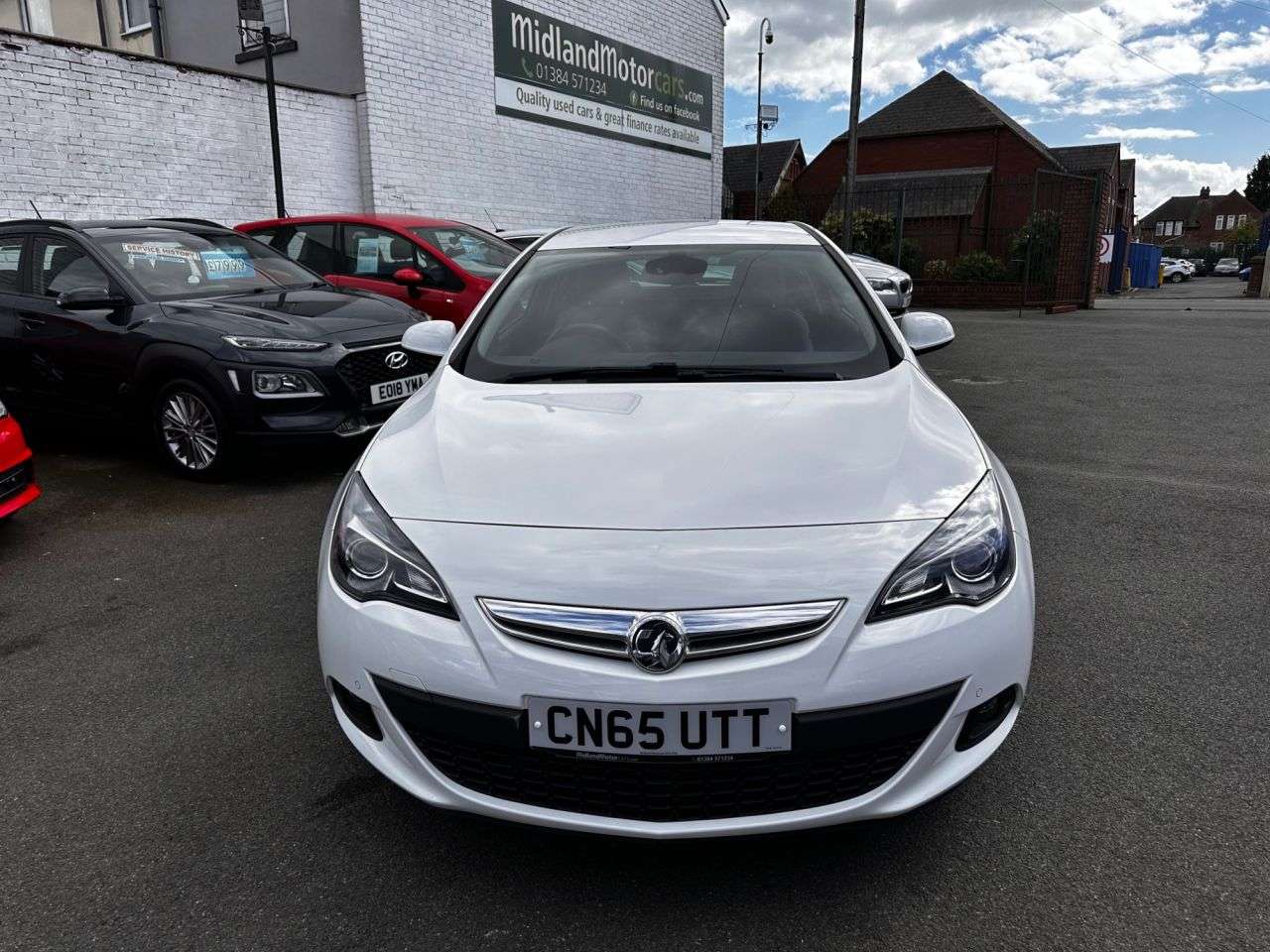 A 2015 VAUXHALL ASTRA GTC 1.4i Turbo SRi Coupe 3dr Petrol Manual Euro 6 (s/s) (140 ps) DAB RADIO-HALF A 2015 VAUXHALL ASTRA GTC 1.4i Turbo SRi Coupe 3dr Petrol Manual Euro 6 (s/s) (140 ps) DAB RADIO-HALF