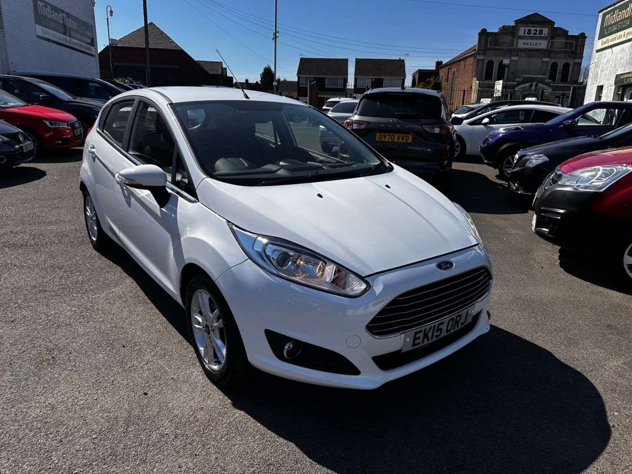 A 2015 FORD FIESTA 1.25 Zetec Hatchback 5dr Petrol Manual Euro 6 (82 ps) BLUETOOTH-ALLOY WHEEL A 2015 FORD FIESTA 1.25 Zetec Hatchback 5dr Petrol Manual Euro 6 (82 ps) BLUETOOTH-ALLOY WHEEL