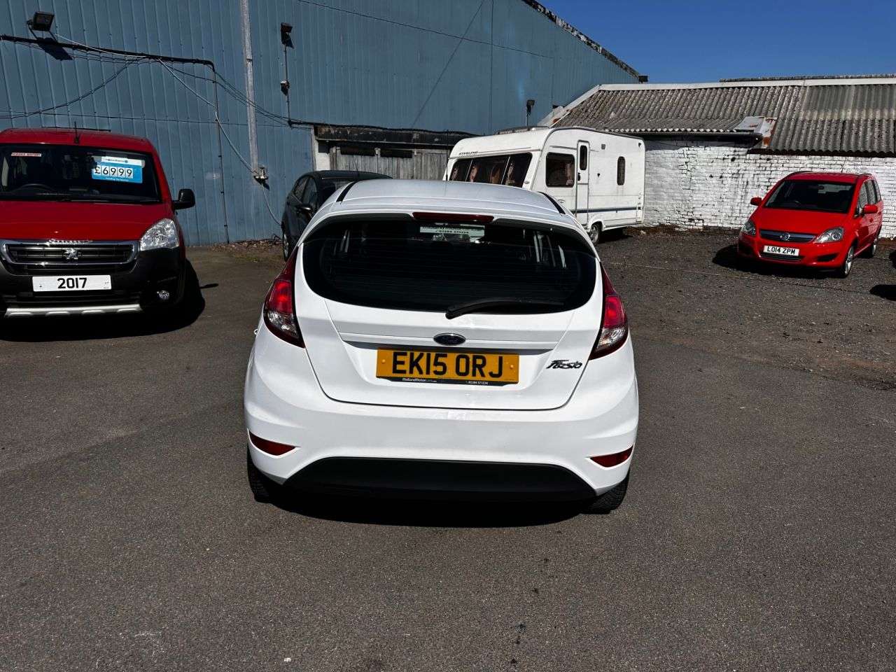 A 2015 FORD FIESTA 1.25 Zetec Hatchback 5dr Petrol Manual Euro 6 (82 ps) BLUETOOTH-ALLOY WHEEL A 2015 FORD FIESTA 1.25 Zetec Hatchback 5dr Petrol Manual Euro 6 (82 ps) BLUETOOTH-ALLOY WHEEL