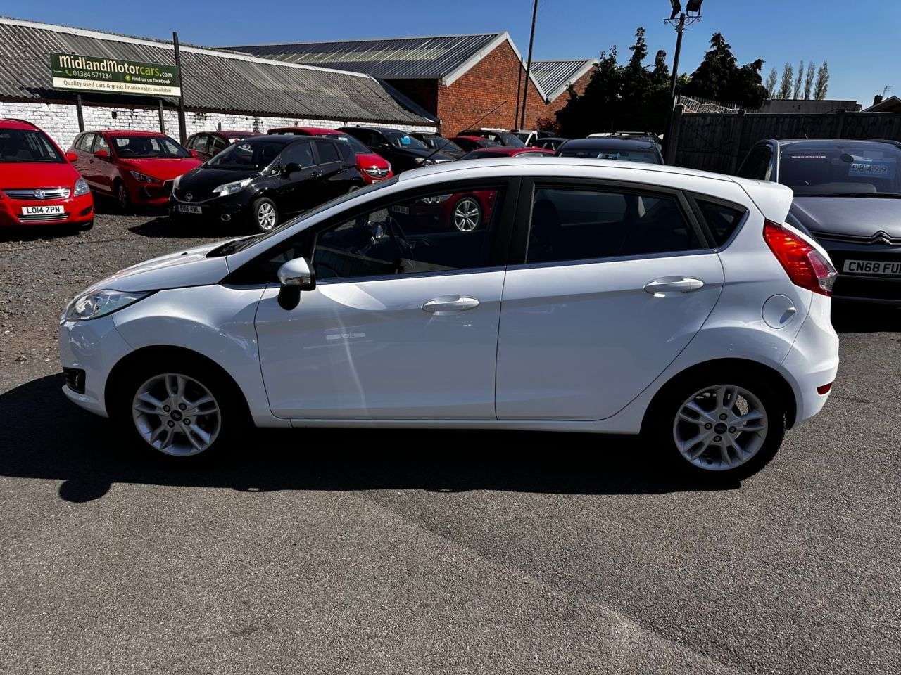 2015 FORD FIESTA 2015 FORD FIESTA