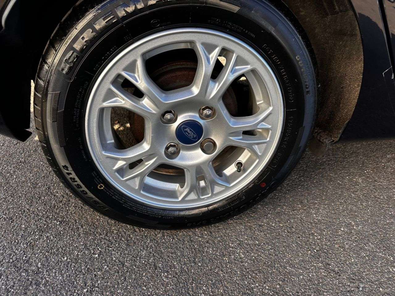 2013 FORD FIESTA 2013 FORD FIESTA