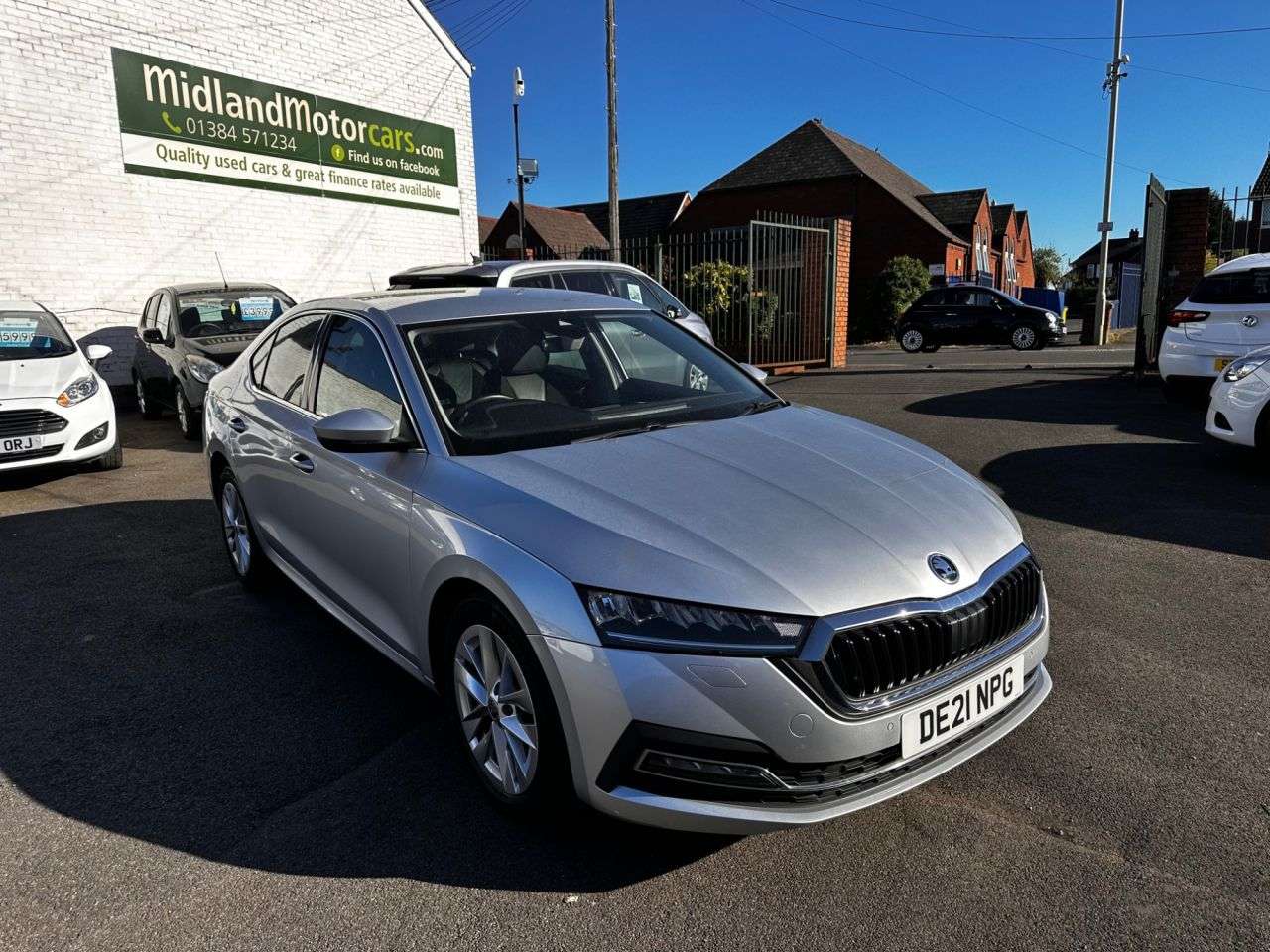 A 2021 SKODA OCTAVIA 2.0 TDI SE L Hatchback 5dr Diesel DSG Euro 6 (s/s) (150 ps) 1 FORMER KEEPER A 2021 SKODA OCTAVIA 2.0 TDI SE L Hatchback 5dr Diesel DSG Euro 6 (s/s) (150 ps) 1 FORMER KEEPER