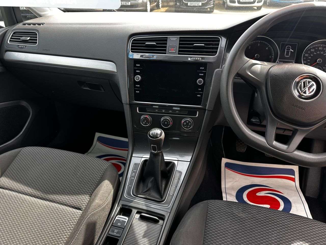 2018 VOLKSWAGEN GOLF 2018 VOLKSWAGEN GOLF
