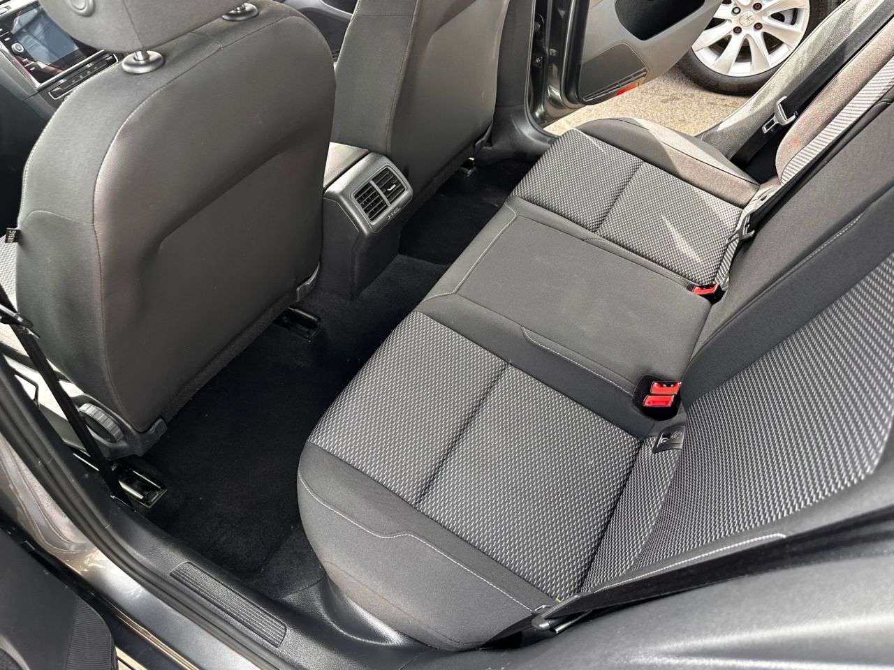 2018 VOLKSWAGEN GOLF 2018 VOLKSWAGEN GOLF